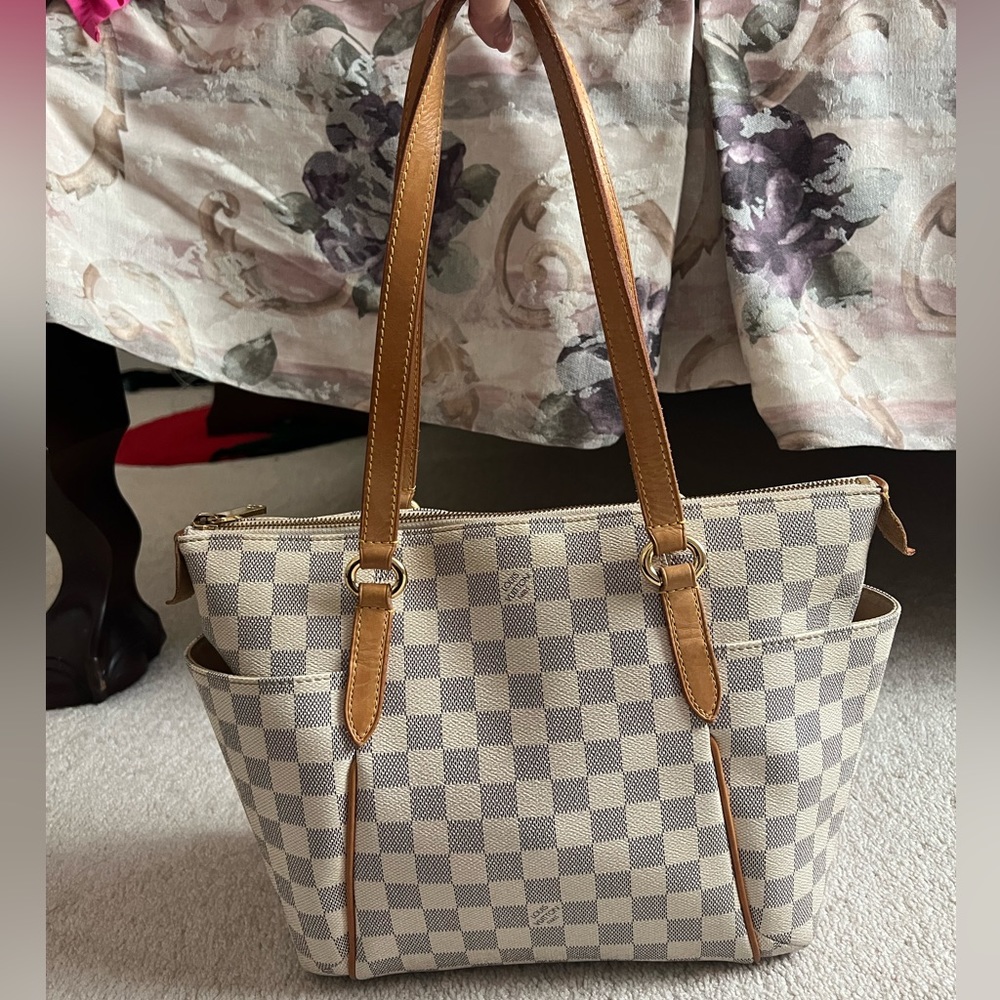 Louis Vuitton Totally MM